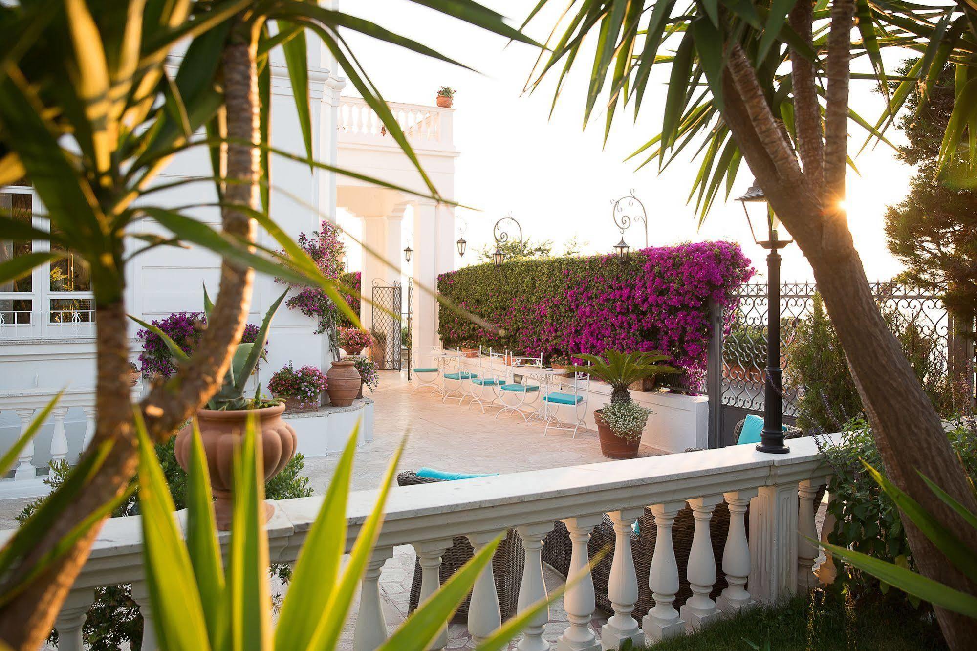 Hotel Villa Garden Sant'Agnello Dış mekan fotoğraf